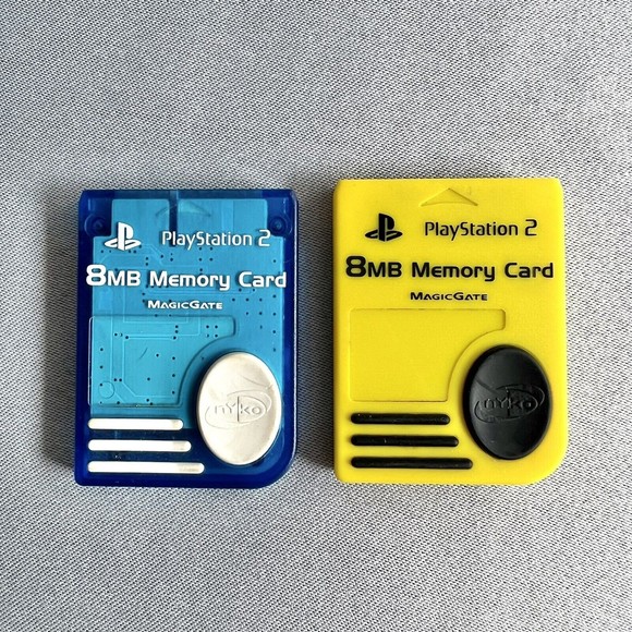 Lot Of 2 Memory Cards 8MB MagicGate Blue & Yellow Nyko for PlayStation 2 PS2 - Picture 1 of 4